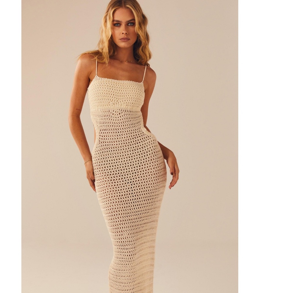 Peppermayo Keeping Cool Crochet Seashell Maxi Dress  Size M/L NWT